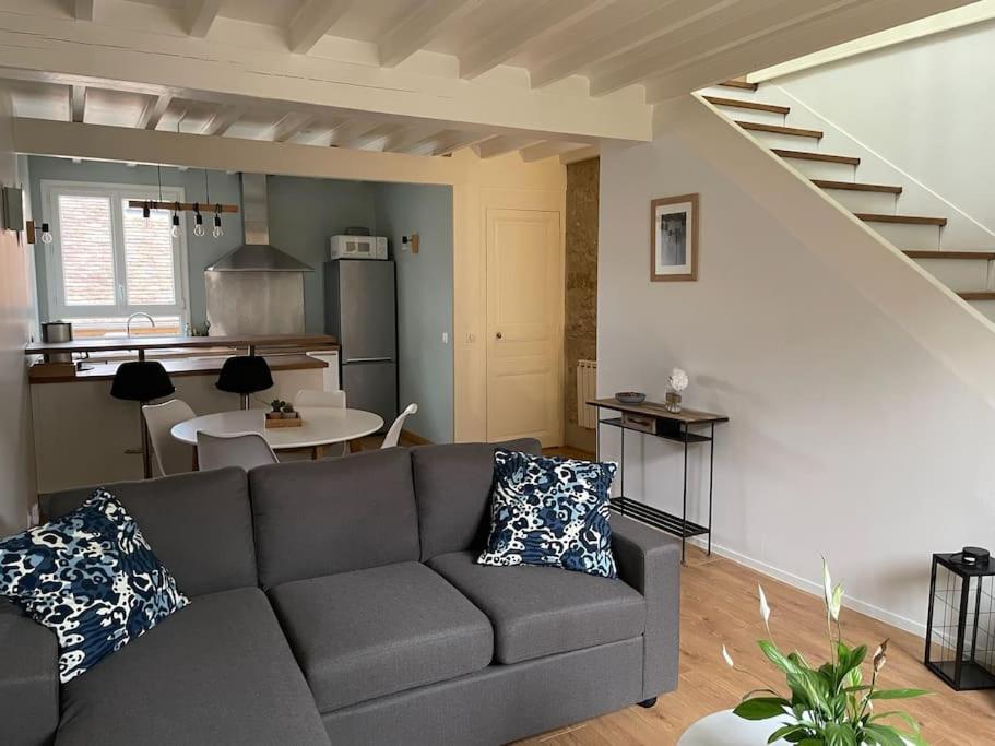 Tiny Paradise - 2 Bedrooms Apartment Montigny-sur-Loing Екстер'єр фото
